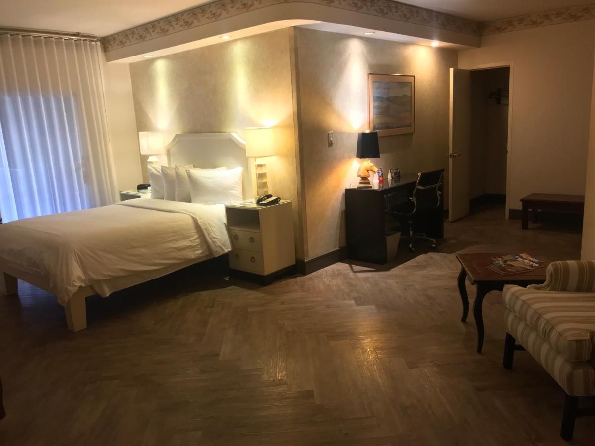 Hollywood 3* Los Angeles